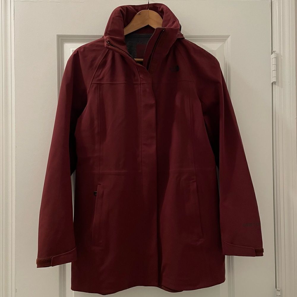 The North Face Apex Flex Gore-Tex All Weather Proof Jacket